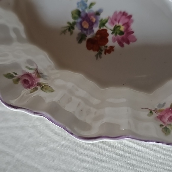 Vintage Shelley England Fine Bone China Trinket Dish- Rose Pansy Forget Me Not - Picture 3 of 4